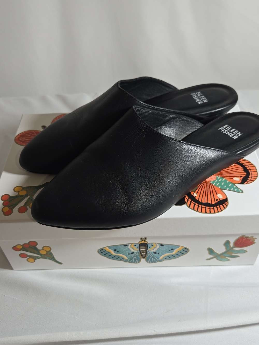Eileen Fisher Black Leather Slip-On Mules - Picture 1 of 5